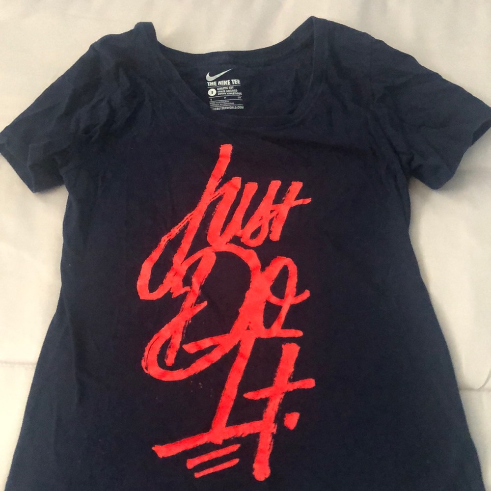 Dark blue nike shirt